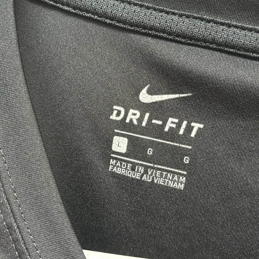 Nike Dri-Fit Tank Top - Size L